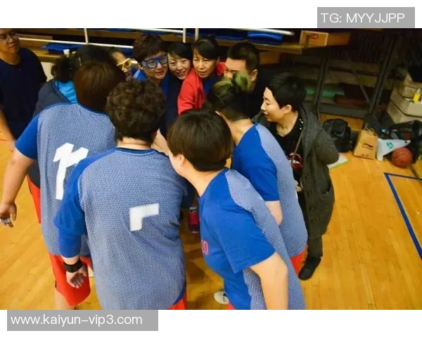 李知恩化身绿茵巨星引爆球场激情点燃无数球迷热血梦想